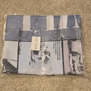 Taylor Swift Wall Tapestry 150X100